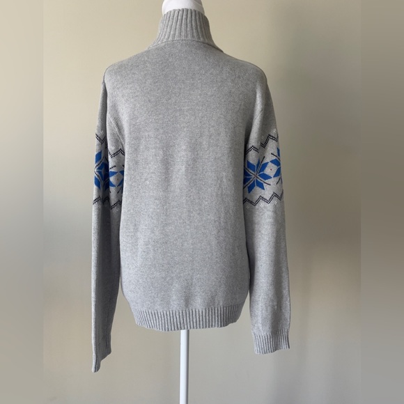 Izod Little & Big Boys Long Sleeve Gray & Blue Pullover Sweater NWT Size L 14-16 - Picture 3 of 8